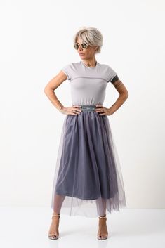 Purple Tulle Skirt, Lilac Top, Tulle Midi Skirt, Top Outfit, Purple T Shirts, Elegant Skirt, Black High Waist, Midi Length Skirts, Locker Room