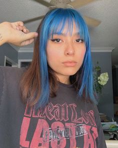 E Girl Hair, Arctic Fox Hair Color, Short Grunge Hair, Style Indie, Hair Streaks, Hair Color Pastel, Short Hair Color, Hair Color Blue