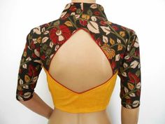 Blouse desi Decent Blouse Designs, Blouse Design Back Neck, Blouse Design Back, Kalamkari Blouse Designs, Blouses Pattern, Blouse Designes, Mens Beard, Boutique Blouse, Kalamkari Blouse