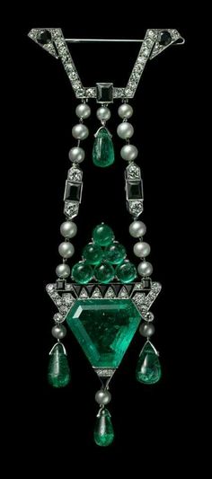 Bijoux Art Deco, Bijoux Art Nouveau, Art Deco Jewellery, Art Deco Brooch, Cartier Jewelry, Deco Jewelry, Emerald Jewelry, Vintage Jewels, Art Deco Jewelry