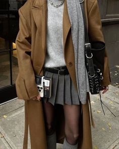 Jane Birkin, Mode Inspo, Rainy Day Outfit, Autumn Outfit, Outfit Inspo Fall, Mode Vintage