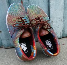 Custom Spray Painted Vans Cool Vans, Custom Vans, Everyday Shoes, Shoe Fits, Vans Sneakers, Mens Vans