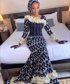 Lace Gown Styles For Wedding, Iro And Buba Styles Lace, Lace Blouse Styles, Ankara Dress Designs, Ankara Short Gown Styles, Shweshwe Dresses, African Skirts, Wedding Party Outfits