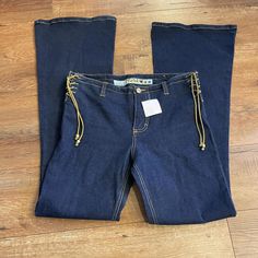 Mudd Jeans Flared Size 9 Leather Ties On Side New Without Tags #Muddjeans #Flaredjeans #Y2k #2000s #Levis Mudd Clothing, Mudd Jeans, Jeans Flared, Y2k 2000s, Flare Jeans, Color Blue, Women Jeans, Tags, Outfit Inspo