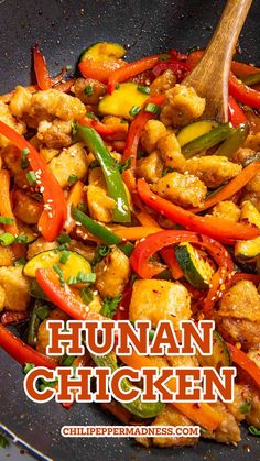 Hunan Chicken served in a big skillet. Chicken Wok Recipes Stir Fry, Spicy Chinese Recipes, Firecracker Chicken Stir Fry, Chicken Peppers And Onions Stir Fry, Chinese Chicken Recipes Stir Fry, Wok Recipes Stir Fry, Chicken And Peppers Stir Fry, Chinese Stir Fry Recipes, Hunan Chicken Recipe