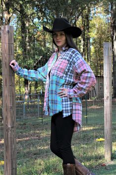 Plaid Flannel Shirt - Mirror Mirror Boutique Farm Ranch, Blush And Grey, Grey Flannel, Flannel Tops, We Are Love, Body Inspiration, Country Farm, Asymmetrical Hem, Asymmetric Hem