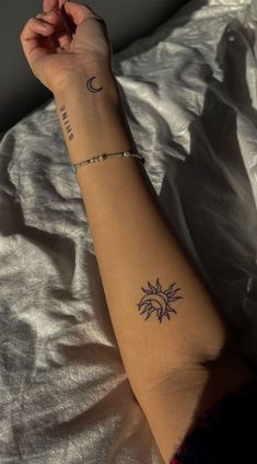 Fawn Tattoo, Font Tato, Feminine Tattoo, Small Hand Tattoos, Elephant Tattoo, Classy Tattoos, Discreet Tattoos