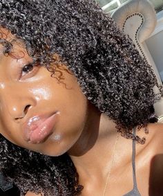 Pelo Afro, Skin Routine, Glass Skin