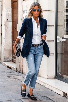 Mode Over 50, Blazer Outfits Casual, Stylish Outfits For Women Over 50, Blazer Outfits For Women, Over 60 Fashion, Outfit Chic, Stil Elegant, Mode Casual, Dresses Outfits