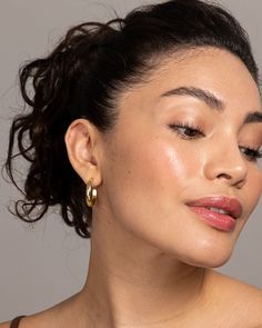 These trendy and minimalist hoop earrings will add style to any look. They feature a flat edge and high polish finish, and are all you need to take an outfit from basic to polished. Materials: 925 Sterling Silver post 14K yellow, rose or white gold plated Measurements: Diameter: 40mm (1.57”); Width: 3mm (.12”) Trendy Rose Gold Tarnish-resistant Huggie Earrings, Chic Rose Gold Hoop Earrings For Everyday, Chic Everyday Rose Gold Hoop Earrings, Everyday Tarnish Resistant Rose Gold Hoop Earrings, Everyday Rose Gold Tarnish Resistant Hoop Earrings, Everyday Tarnish-resistant Rose Gold Hoop Earrings, Everyday Rose Gold Huggie Earrings, Rose Gold Tarnish Resistant Hoop Earrings, Sleek Everyday Jewelry With Smooth Finish