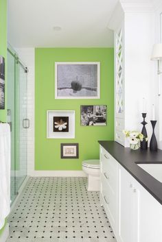 My Classic Black and White Bathroom Reveal; Before & After Fun Bathroom Ideas, Countertop Butcher Block, Countertop Concrete, Inexpensive Countertops, Black Shower Doors, Fun Bathroom