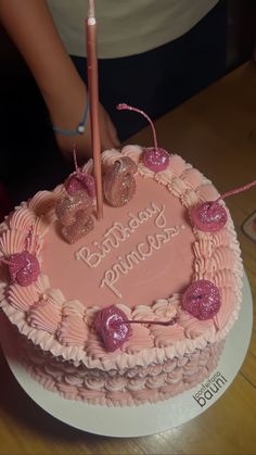 Birthday cake heart shape pink Happy Birthday Princess Cake, Pink Birthday Cake Ideas, Couple Photo Aesthetic, Barbie Themed Cake, Heart Shaped Birthday Cake, 19th Birthday Cakes, Heart Birthday Cake, Couple Photo Ideas, 17 Birthday Cake