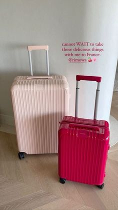 Rimowa Luggage Set, Luggage Aesthetic Airport, Rimowa Suitcase, Pink Girl Aesthetic, Aesthetic Wishlist, Suitcase Pink, Aesthetic Airport