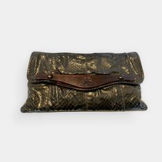 Vintage clutch in shiny black python. Smoked brown plexi panel. Blue lining. Zig zag topstitched seams. Wear to the lining at the top and at the fold. Vintage Clutch, Python, Clutch Handbag, Plexus Products, Vintage Black, Evening Bags, French Vintage, Purses And Handbags, Handbags