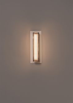 a light that is on the side of a wall