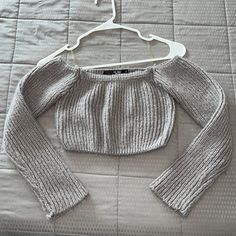 Brand New Top Sweater, Crop Top Sweater, Colorful Sweaters, Sweater Top, Crop Top, Sweaters For Women, Crop Tops, Brand New, Grey