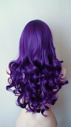 Hair Long Side Bangs, Violet Purple Hair, Vibrant Purple Hair, Hairstyles Purple, Hair Side Bangs, Purple Hairstyles, Streaks Hair, Bright Purple Hair, Curly Hair Long