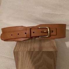 J. Crew Wide Belt In Natural Leather. Style 31522. Genuine Italian Leather In Natural Finish With Solid Brass Buckle. Made In The Usa. Size: M 2" Wide. Buckle Measures 1.5" Wide, 1 3/8" Tall. Classic Style. New In Excellent Condition. Wide Leather Belt, Natural Tan, Leather Style, Brass Buckle, Wide Belt, Natural Leather, Italian Leather, Tan Leather, Leather Belt