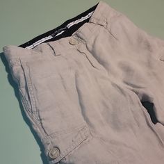 100% Linen In Excellent Condition Measurements ( Taken W/ Item Laid Flat) Inseam: 30" Waist: 13.5 " Rise: 8" Linen Cargo Pants, Cargo Pants Color, Dolce And Gabbana Jeans, Vintage Linen, Pants Color, Vintage Linens, Flare Jeans, Cargo Pants, Dolce And Gabbana