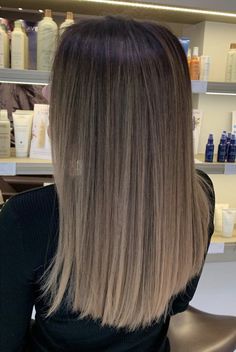 Honey Brown Balayage Brunettes Natural, Shoulder Length Balayage Brunette, Balayage Brunette Straight, Blonde Babylights On Brown Hair, Blonde Highlights Straight Hair, Dark Roots Light Ends, Light Brown Ombre Hair, Babylights Hair, Brown Ombre Hair