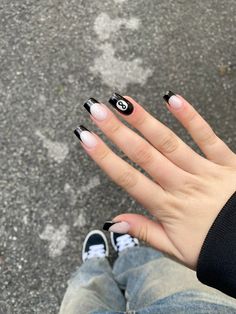 Black And White Valentines Nails, Eight Ball Nails, Cute Black Nails Ideas, Ball Nails, Western Nails, Eight Ball, Summery Nails