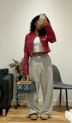 Simple Fall Outfits Black Women, Chill College Outfits Black Women, Lazy Outfits Black Women, Outfit Ideas Fall Aesthetic, Chill Winter Outfit Black Women, Chill Fall Outfits Black Women, Autumn Fits 2024, Chill Outfit Aesthetic, Fall Attire For Black Women