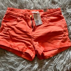 H&M Salmon Colored Shorts. New With Tags. Trendy Orange Cotton Shorts, Red Jean Shorts With Pockets For Spring, Red High-waisted Jean Shorts For Spring, H&m High-waisted Cotton Shorts, Summer Style H&m Short Bottoms, H&m Cotton Shorts For Summer, H&m Shorts For Summer, H&m Stretch Shorts For Summer, Trendy H&m Shorts With Pockets