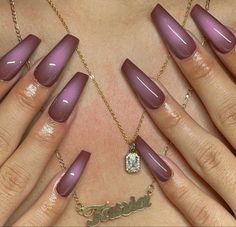 Aura Metallic Nails, Brown And Purple Nails, Brown Pink Nails, Mauve Fall Nails, Y2k Nails Long, Mauve Nails Design, Brown Aura Nails, 2000s Nail Art, Brown And Pink Nails