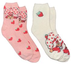 Brand New THE WORLD OF STRAWBERRY SHORTCAKE Ladies 2 Pair Of Fuzzy Plush Socks Shoe Size 4-10 98% Polyester, 2% Spandex High Point Design Brand Stocking Stuffers Aesthetic, Brr Basket, Strawberry Socks, Basic Accessories, Strawberry Shortcake Doll, Tea Towel Gift, Vintage Strawberry Shortcake, Point Design, Vintage Strawberry