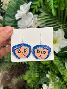 New creation I create Coraline earrings💙 Insta: creationmirabella Coraline Earrings, Coraline Wedding, Coraline Party, New Creation, Pasta Francesa, Wedding Jewelry Earrings, Coraline, Wedding Earrings, Art Nouveau