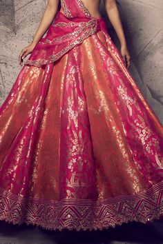 Buy Pink Lehenga Brocade Woven Anant Rangrez Embroidered Blouse And Set For Women by Archana Kochhar Online at Aza Fashions. Mirror Lehenga, Pink Bridal Lehenga, Orang India, Brocade Lehenga, Pink Brocade, Latest Bridal Lehenga, Rani Pink, Indian Outfits Lehenga, Wedding Lehenga Designs