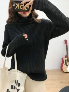 Features: This 2024 Women Turtleneck Sweater is the perfect addition to your autumn and winter wardrobe. Made with the highest quality soft and warm knit, this pullover provides both comfort and style. The loose fit and turtleneck design make it a versatile piece for any occasion. Stay cozy and chic with this essential basic top.