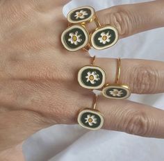 Color: Gold Plating Size: No. 6, No. 7, No. 8 Fashion Element: Flowers Style: French Retro Handmade White Enamel Ring, Handmade White Enamel Ring Gift, Handmade White Enamel Ring For Gift, Handmade Gold Enamel Ring, Handmade Adjustable Enamel Ring, French Retro, No 8, Gold Plating, Vintage Brass