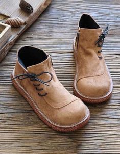 Groovy Shoes, Shoe Ideas, Wide Shoes, 자수 디자인, Bob Ross, Barefoot Shoes, Shoes Brand, Spring Shoes, Handmade Shoes