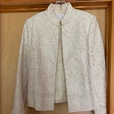 Gorgeous And Comfortable Linen Cotton Blend Nwot Classic Spring Wedding Outerwear, White Spring Wedding Outerwear, Cream Formal Outerwear For Spring, Spring Cream Formal Outerwear, Elegant White Spring Outerwear, Club Jacket, Charter Club, Cream White, Cotton Blend