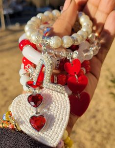 Ohhh Soooo beautiful 5 piece heart bracelet stack Xoxo Jewelry, Cuff Watch, Glass Bracelet, Gift List, Heart Bracelet, Bracelet Stack, Beaded Jewelry, Floating, Jewelry Bracelets