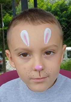 Face Painting Tutorials, Face Painting Easy, Face Painting Designs ... Kids Face Painting Easy, Bunny Face Paint, Easter Face Paint, Easy Face Painting Designs, Animal Face Paintings, Festival Face Paint, Face Paint Ideas, Christmas Face Painting, Face Painting Tutorials