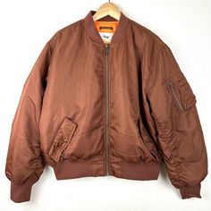 Aritzia Tna Tahoe Bomber Jacket Goose Down Cognac Brown Size Medium 80% Goose Down 20% Goose Feather. Items Are Preowned, Not Brand New. May Contain Rips/Tears/Holes/Piling/Fraying/Fading/Smells. See Pictures Before Buying. I’m Pleased To Answer Any Questions You May Have. Please Send All Offers Through Offer Link. Small Imperfection On Shoulder/Sleeve Area. It Looks Like Residue From A Piece Of Tape, But I Am Unsure. Gana Jacket Aritzia, Fleece Lined Denim Jacket, Black Cropped Jacket, Aritzia Jacket, Goose Feather, Aritzia Tna, Shoulder Sleeve, Cognac, Bomber Jacket