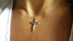 Gold Cross Necklace / Crucifix Cross Necklace / Boys Girls Cross / Communion Cross / Confirmation Cross / Baptism Cross / Religious Gift************   FREE SHIPPING   ********   WITHIN THE USABEAUTIFUL 14K SOLID  GOLD CROSS 14K WHITE GOLD JESUS ON IT. THE CHAIN IS A DIAMOND CUT CABLE LINK CHAIN WITH A STURDY LOBSTER LOCK SYSTEM WHICH IS THE SAFEST. I DO HAVE THICKER CHAINS , PLEASE EMAIL OR CALL ME IF YOU HAVE SPECIAL REQUESTS.201 906 1763******  FREE SHIPPING    *******  WITHIN THE USAWEIGHT IN White Crucifix Cross Necklace For Wedding, White Crucifix Necklace For Baptism, Necklace Boys, Crucifix Necklace, Gold Cross Necklace, Solitaire Necklaces, Gold Cross, Religious Gifts, Diamond Bracelets