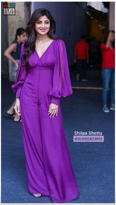 Shilpa Shetty Dresses, Indowestern Jumpsuit, Shilpa Shetty Outfits, Party Wear Jumpsuit, Indian Jumpsuit, Pictures Of Kids, Snacks Kids, Science Kids, Celebrities Fashion