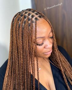 Braided Brown Hairstyles, Off Black Braids, Styles Of Knotless Braids, Protective Knotless Braids, Knotless Light Brown Box Braids, Golden Brown Knotless Braids, Sandy Brown Knotless Braids, Light Brown Cornrows Braids, Knotless Box Braids Twisting