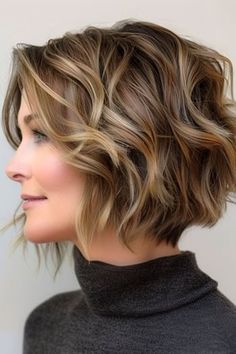 Cropped Wavy Layers Hairstyle on smiling older woman with brown hair, side view. Hair Side View, Short Hair Back View, Bride Hairstyles Updo, Short Haircuts For Older Women, Choppy Bob Hairstyles For Fine Hair, Short Hair Back, Wavy Layers, Haircuts For Older Women, Short Shag Haircuts