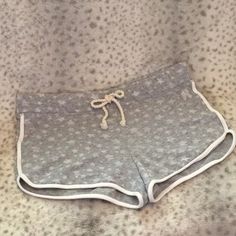 New Without Tags Victoria’s Secret Angels Grey Shorts With Stars Pattern,Super Soft.Never Worn.Smoke And Pet Free. Cotton Bottoms With Star Print, Short Length, Short Cotton Bottoms With Star Print, Cotton Bottoms With Star Print And Short Length, Cotton Bottoms With Star Print In Short Length, Casual Cotton Bottoms With Star Print, Casual Cotton Shorts With Star Print, Cotton Star Print Short Bottoms, Spring Star Print Cotton Bottoms, Casual Stretch Bottoms With Star Print