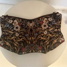 Alexander Mcqueen De-Mante Silk Flower Clutch Great Condition Alexander Mcqueen Nature, Isabella Blow Alexander Mcqueen, Alexander Mcqueen Nature Collection, Flower Clutch, Alexander Mcqueen Skull Bag, Alexander Mcqueen Skull, Silk Flower, Wristlets, Silk Flowers