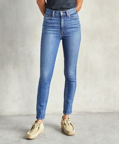 As denim trends come and go, a great-fitting skinny jean that looks incredible from every angle and works with your entire wardrobe is still the foundational building block of blue jeans. Our new Point Skinny is designed to sit at the small of your waist with a form-fitting shape that accentuates your curves and lengthens your legs in the most flattering way. And with just the right amount of stretch, you don’t need to hold your breath, they are as comfortable as they look. Jean Vintage, Polo Sweatshirt, Denim Trends, Come And Go, Building Block, Denim Pant, Bottoms Pants, Denim Women, Blue Jeans