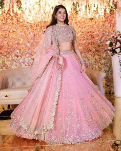 Engagement Dress For Bride, Indian Wedding Gowns, Latest Bridal Lehenga, Bridal Lehenga Collection, Designer Bridal Lehenga, 파티 드레스