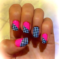 Instagram photo by mari_y0n #nail #nails #nailart Nascar Nails, Drag Racing Tree, Racing Nails, Checkered Nails, Pedi Ideas, Tree Nails, Perfect Manicure, Pink Checkered, Awesome Nails