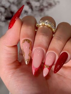 Minimalistic Nails, Nail Aesthetics, Long Press On Nails, Red Stilettos, Nail Patterns, Nail Length, New Year's Nails, Nail Accessories, False Nails