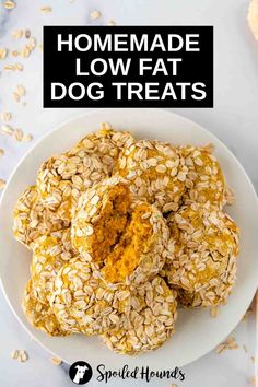 Homemade low fat dog treats are a healthy snack for your furry friend. Get the easy recipe and find out how to make the best low fat dog treats with oat flour, oats, applesauce, banana, and pumpkin puree. These DIY treats are sure to please your pup while keeping their waistline in check. Perfect for dogs with dietary restrictions or those who need to lose a few pounds. Try making these tasty treats today! Low Carb Dog Treats, Low Fat Dog Treats Recipes, Low Calorie Dog Treats Homemade, Dog Treats With Oat Flour, Low Fat Dog Treats Homemade, Low Fat Dog Food Recipes, Low Calorie Dog Treats, Applesauce Dog Treats, Low Fat Dog Treats