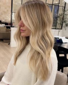 Soft Summer Blonde, Honey Blond Balayage, Light Honey Blonde Hair, Bali Birthday, Neutral Blonde Hair, 2023 Blonde, Soft Blonde Highlights, Soft Blonde Hair